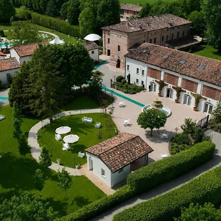 ヴィラ Villa Mirandola
