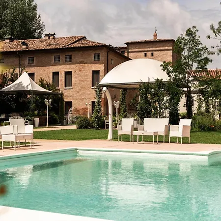 ヴィラ Villa Mirandola ミランドラ