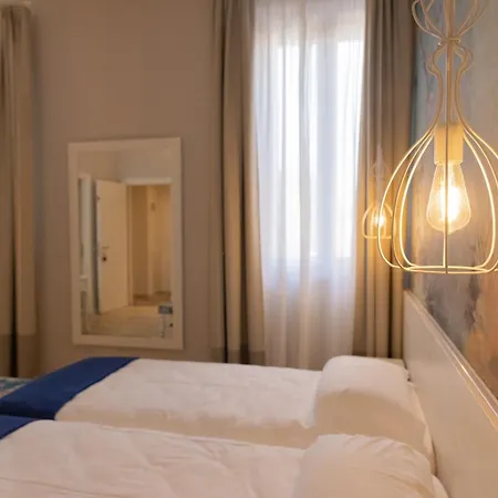 Villa Mirandola * ミランドラ