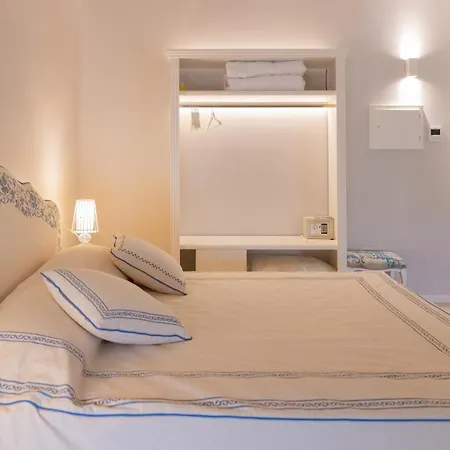 ヴィラ Villa Mirandola *